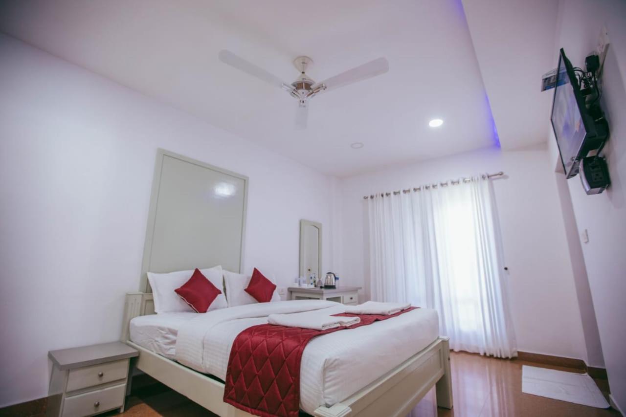 Jyothis Retreat ปาลักกัด ภายนอก รูปภาพ